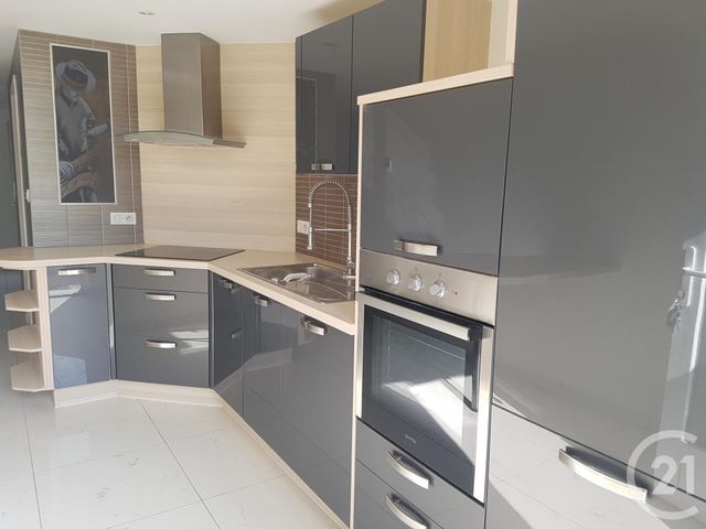 Appartement F2 &agrave; louer - 2 pi&egrave;ces - 41,99 m2 - Villers Le Lac - 25 - FRANCHE-COMTE