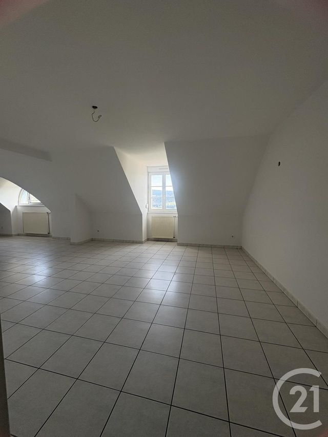 Appartement &agrave; louer - 4 pi&egrave;ces - 89,64 m2 - Morteau - 25 - FRANCHE-COMTE