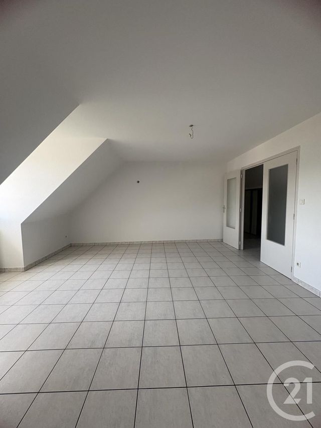 Appartement &agrave; louer - 4 pi&egrave;ces - 89,64 m2 - Morteau - 25 - FRANCHE-COMTE