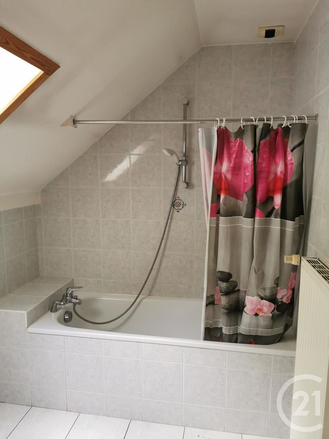 Appartement &agrave; louer - 4 pi&egrave;ces - 89,64 m2 - Morteau - 25 - FRANCHE-COMTE