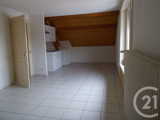 Appartement F4 &agrave; louer - 4 pi&egrave;ces - 73 m2 - Les Fins - 25 - FRANCHE-COMTE