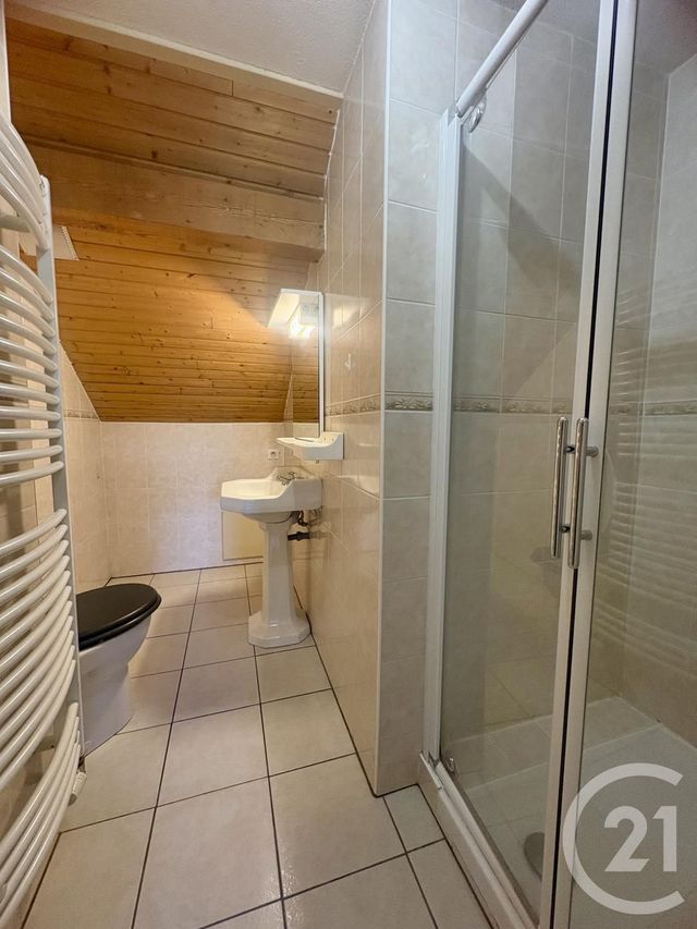 Appartement F4 &agrave; louer - 4 pi&egrave;ces - 70 m2 - Les Fins - 25 - FRANCHE-COMTE