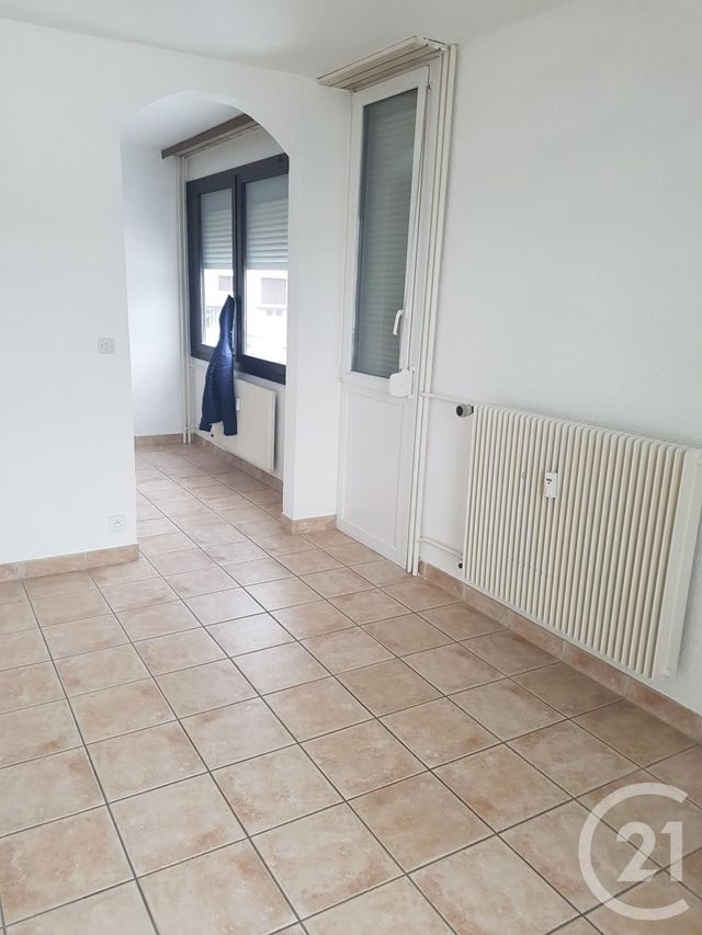 Appartement F2 &agrave; louer - 2 pi&egrave;ces - 40 m2 - Villers Le Lac - 25 - FRANCHE-COMTE
