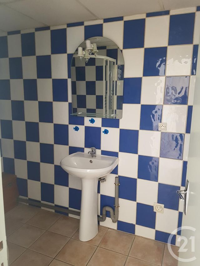 Appartement F2 &agrave; louer - 2 pi&egrave;ces - 40 m2 - Villers Le Lac - 25 - FRANCHE-COMTE