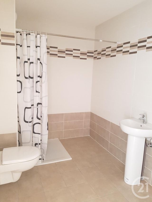 Appartement F1 &agrave; louer - 1 pi&egrave;ce - 26 m2 - Les Fins - 25 - FRANCHE-COMTE