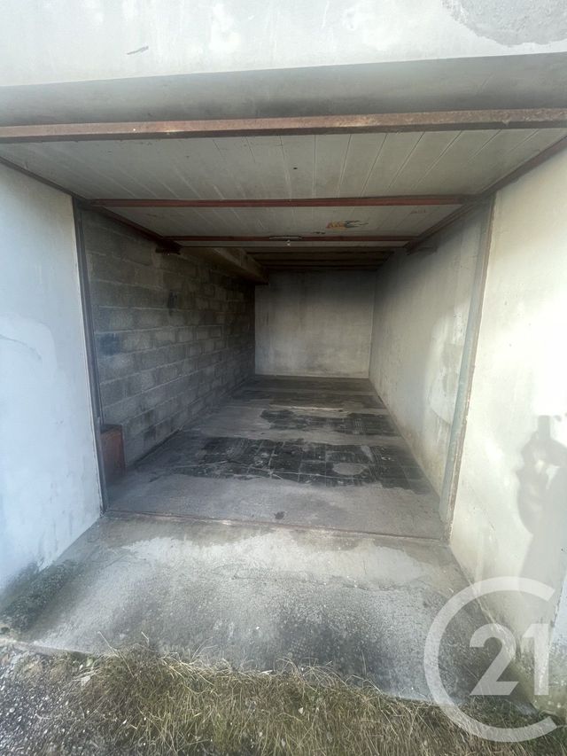 parking - MORTEAU - 25