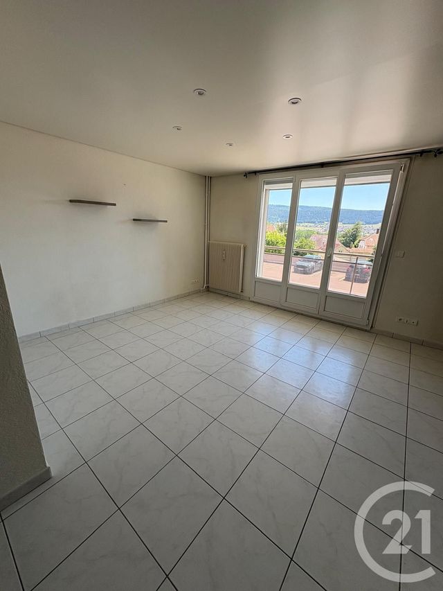 Appartement F3 &agrave; louer - 3 pi&egrave;ces - 72 m2 - Morteau - 25 - FRANCHE-COMTE