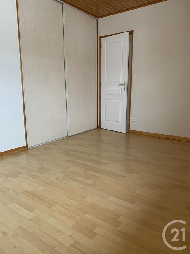 Appartement F4 &agrave; louer - 4 pi&egrave;ces - 88,36 m2 - Gilley - 25 - FRANCHE-COMTE