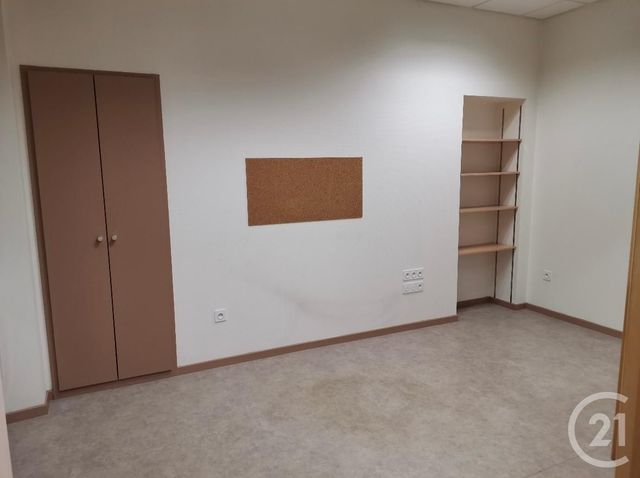 Appartement Local à louer - 1 pièce - 49,14 m2 - Villers Le Lac - 25 - FRANCHE-COMTE