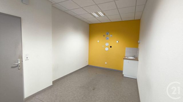Appartement Local &agrave; louer - 1 pi&egrave;ce - 49,14 m2 - Villers Le Lac - 25 - FRANCHE-COMTE