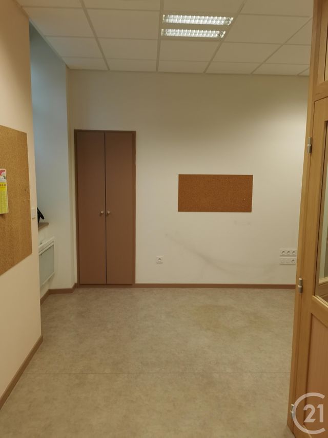 Appartement Local &agrave; louer - 1 pi&egrave;ce - 49,14 m2 - Villers Le Lac - 25 - FRANCHE-COMTE