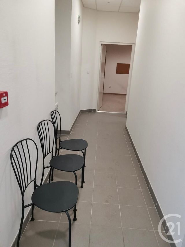 Appartement Local à louer - 1 pièce - 49,14 m2 - Villers Le Lac - 25 - FRANCHE-COMTE