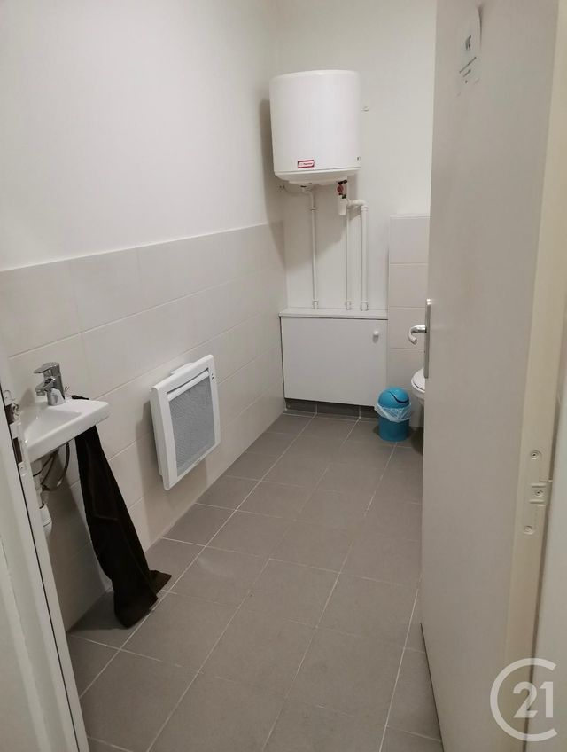 Appartement Local à louer - 1 pièce - 49,14 m2 - Villers Le Lac - 25 - FRANCHE-COMTE