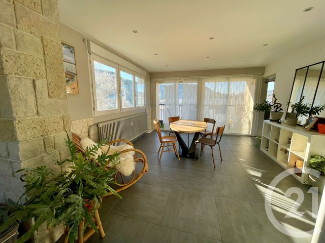 Appartement F4 à vendre - 4 pièces - 81,01 m2 - Villers Le Lac - 25 - FRANCHE-COMTE