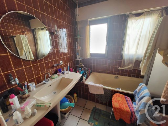 Maison &agrave; vendre - 15 pi&egrave;ces - 284,43 m2 - Villers Le Lac - 25 - FRANCHE-COMTE