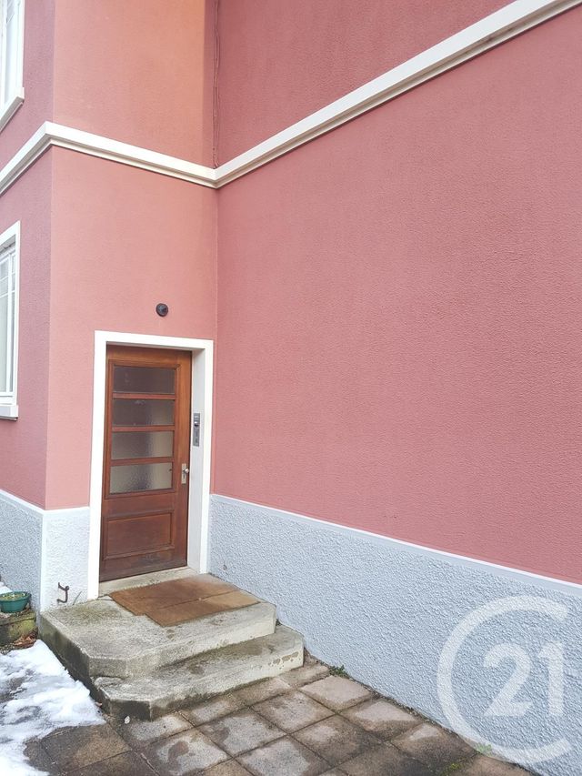 Appartement &agrave; louer - 7 pi&egrave;ces - 110 m2 - Morteau - 25 - FRANCHE-COMTE