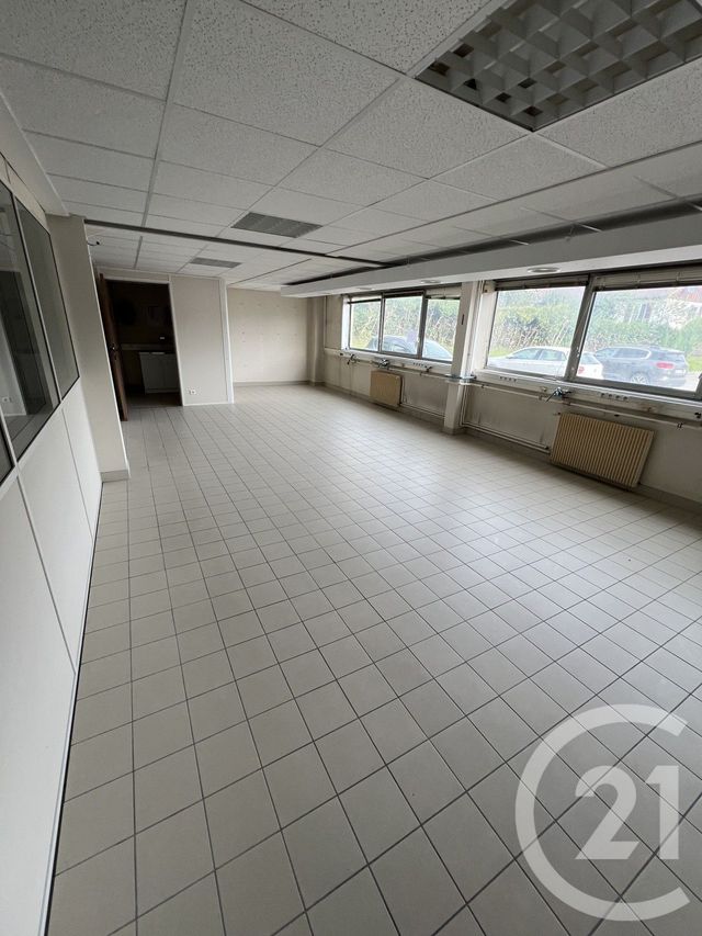 Divers &agrave; vendre - 950,66 m2 - Morteau - 25 - FRANCHE-COMTE