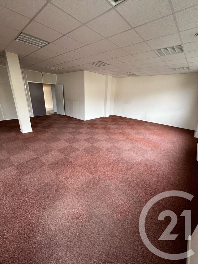 Divers &agrave; vendre - 950,66 m2 - Morteau - 25 - FRANCHE-COMTE