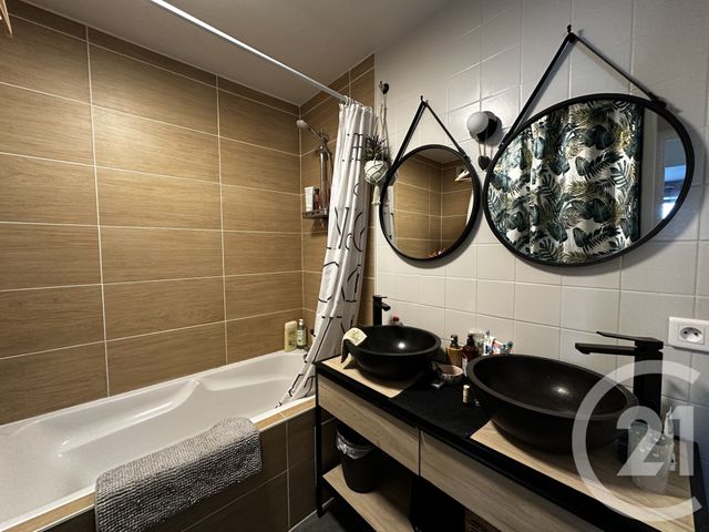 Appartement F4 &agrave; vendre - 4 pi&egrave;ces - 74,05 m2 - St Sebastien Sur Loire - 44 - PAYS-DE-LOIRE