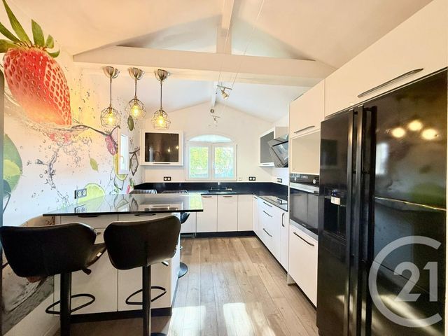 Maison à louer - 5 pièces - 104,42 m2 - Houilles - 78 - ILE-DE-FRANCE