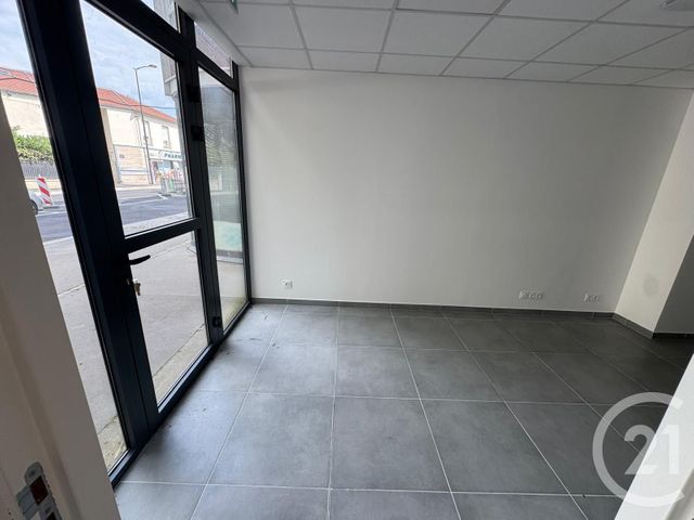 Bureaux à louer - 68.06 m2 - 92 - Hauts-de-Seine