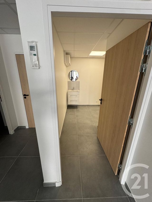 Bureaux à louer - 68.06 m2 - 92 - Hauts-de-Seine