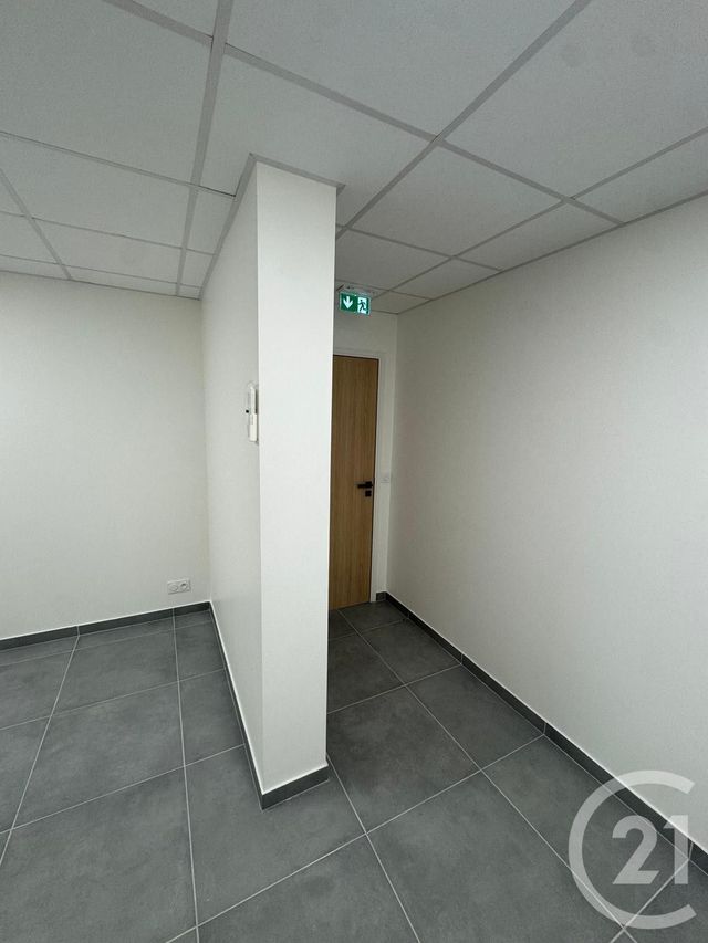 Bureaux à louer - 68.06 m2 - 92 - Hauts-de-Seine