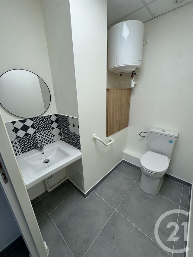 Bureaux à louer - 68.06 m2 - 92 - Hauts-de-Seine