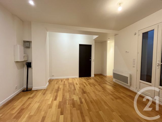 Maison &agrave; louer - 3 pi&egrave;ces - 55,86 m2 - Montigny Les Cormeilles - 95 - ILE-DE-FRANCE