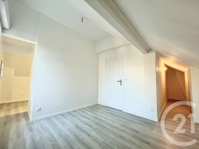 Maison &agrave; louer - 4 pi&egrave;ces - 67,87 m2 - Argenteuil - 95 - ILE-DE-FRANCE