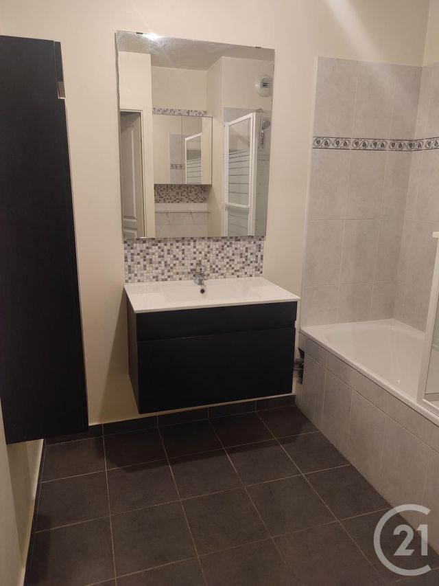 Appartement &agrave; louer - 3 pi&egrave;ces - 55,84 m2 - Argenteuil - 95 - ILE-DE-FRANCE