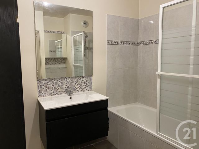 Appartement &agrave; louer - 3 pi&egrave;ces - 55,84 m2 - Argenteuil - 95 - ILE-DE-FRANCE