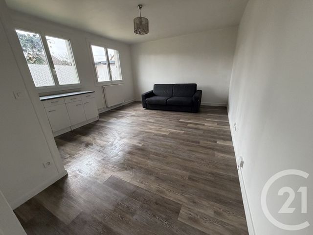 Appartement Studio &agrave; louer - 1 pi&egrave;ce - 26 m2 - Argenteuil - 95 - ILE-DE-FRANCE