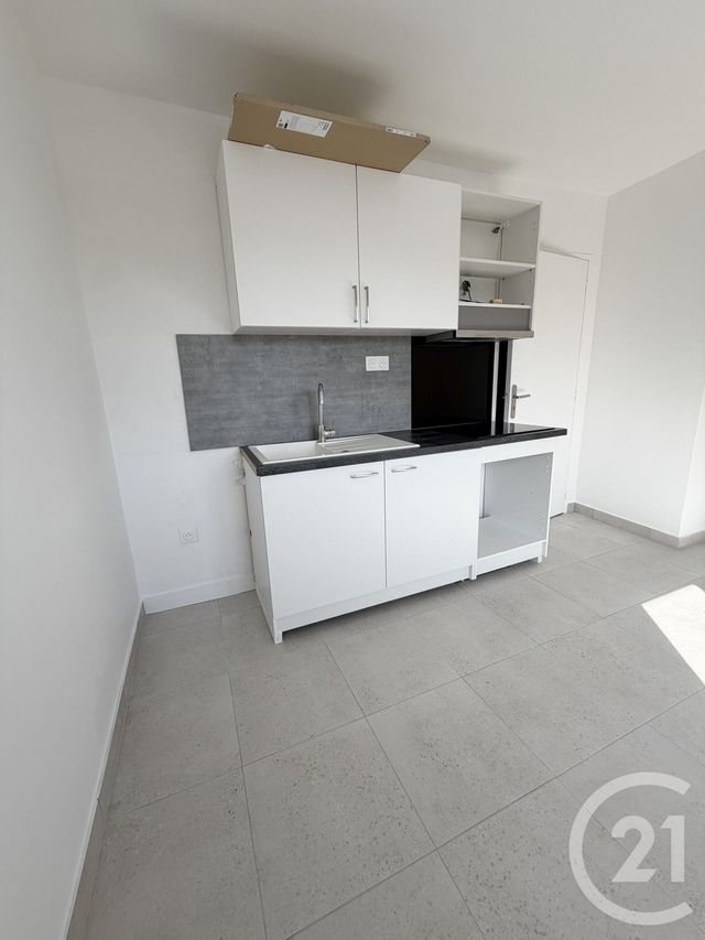 Appartement F2 &agrave; louer - 2 pi&egrave;ces - 35,23 m2 - Montesson - 78 - ILE-DE-FRANCE