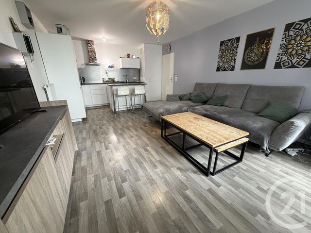 Appartement F3 &agrave; louer - 3 pi&egrave;ces - 61,09 m2 - Sartrouville - 78 - ILE-DE-FRANCE