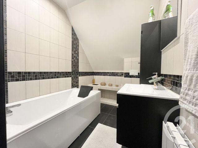 Maison &agrave; louer - 6 pi&egrave;ces - 152,13 m2 - Argenteuil - 95 - ILE-DE-FRANCE