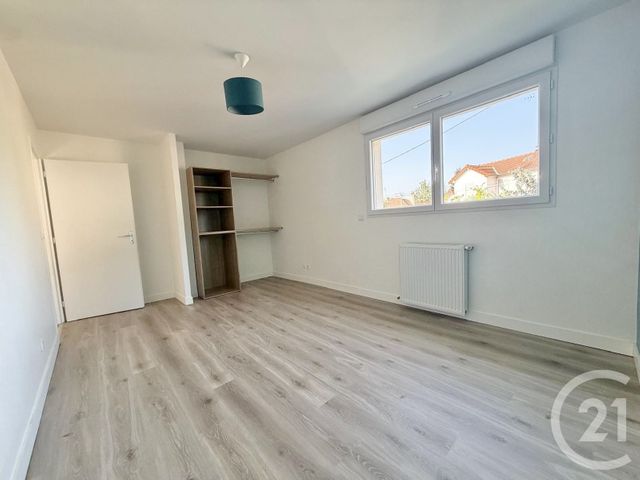 Maison &agrave; louer - 5 pi&egrave;ces - 147,47 m2 - Houilles - 78 - ILE-DE-FRANCE