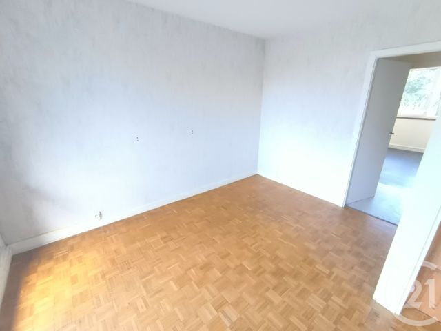 Appartement F3 &agrave; vendre - 3 pi&egrave;ces - 54,25 m2 - Massy - 91 - ILE-DE-FRANCE