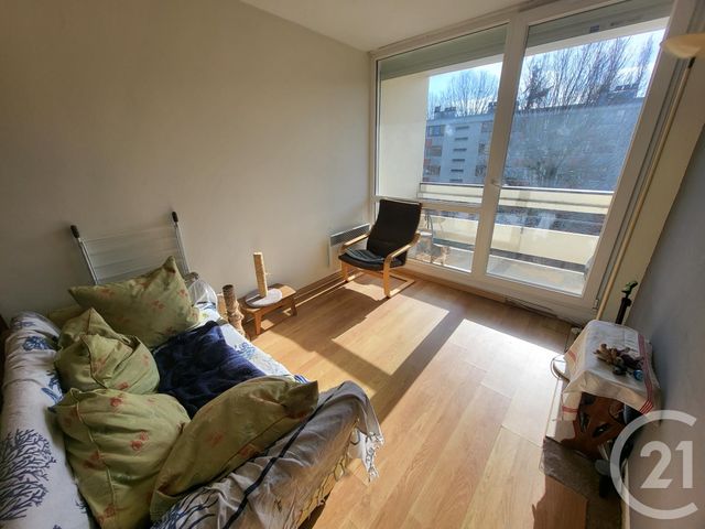 Appartement F3 à vendre - 3 pièces - 56 m2 - Massy - 91 - ILE-DE-FRANCE