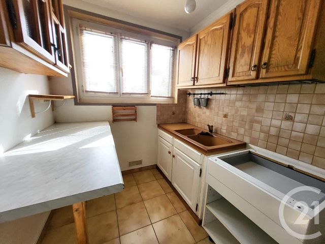 Appartement F3 à vendre - 3 pièces - 47,88 m2 - Massy - 91 - ILE-DE-FRANCE