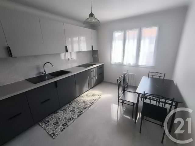 Appartement F3 &agrave; louer - 3 pi&egrave;ces - 73,79 m2 - Massy - 91 - ILE-DE-FRANCE