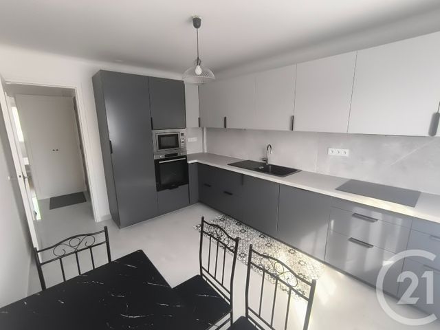 Appartement F3 &agrave; louer - 3 pi&egrave;ces - 73,79 m2 - Massy - 91 - ILE-DE-FRANCE