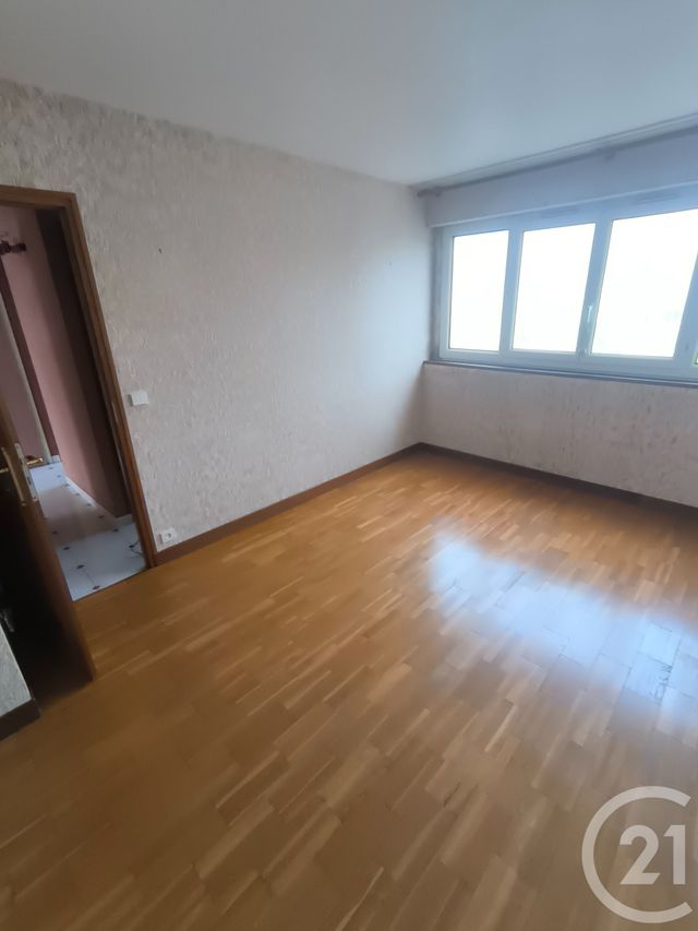 Appartement F4 à vendre - 4 pièces - 60,48 m2 - Massy - 91 - ILE-DE-FRANCE