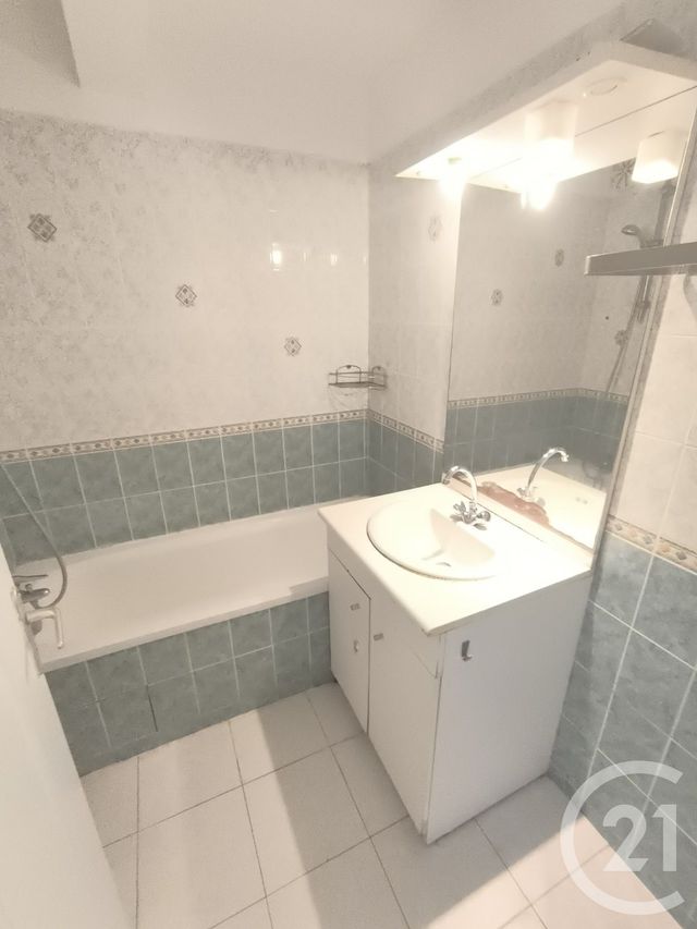 Appartement F3 à vendre - 3 pièces - 61 m2 - Fontenay Aux Roses - 92 - ILE-DE-FRANCE