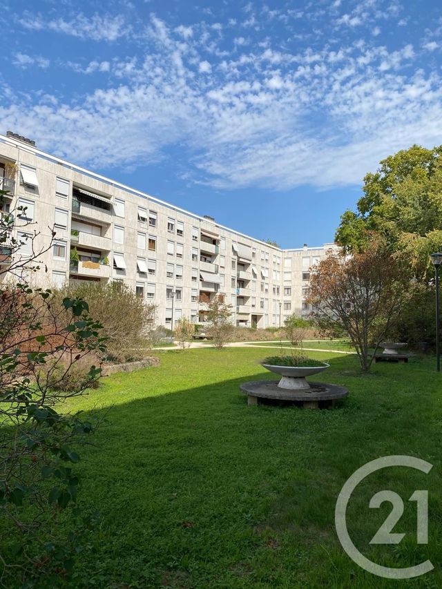 Appartement F2 à vendre - 2 pièces - 40,48 m2 - Massy - 91 - ILE-DE-FRANCE