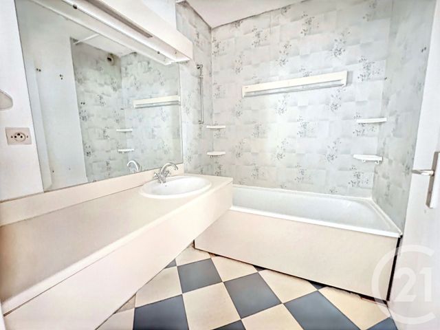 Appartement F3 à louer - 3 pièces - 62,98 m2 - Massy - 91 - ILE-DE-FRANCE