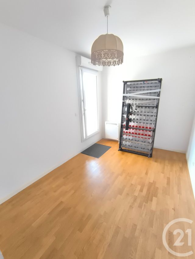 Appartement F5 à vendre - 5 pièces - 100,86 m2 - Antony - 92 - ILE-DE-FRANCE