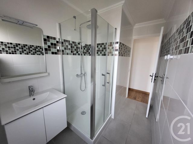 Appartement F3 &agrave; louer - 3 pi&egrave;ces - 52,62 m2 - Massy - 91 - ILE-DE-FRANCE