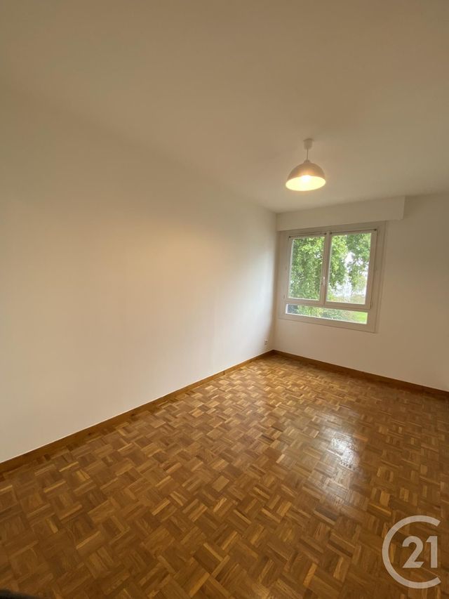 Appartement F4 &agrave; louer - 4 pi&egrave;ces - 82 m2 - Massy - 91 - ILE-DE-FRANCE