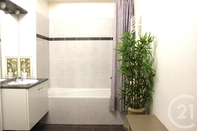 Appartement F4 à louer - 4 pièces - 72,67 m2 - Palaiseau - 91 - ILE-DE-FRANCE